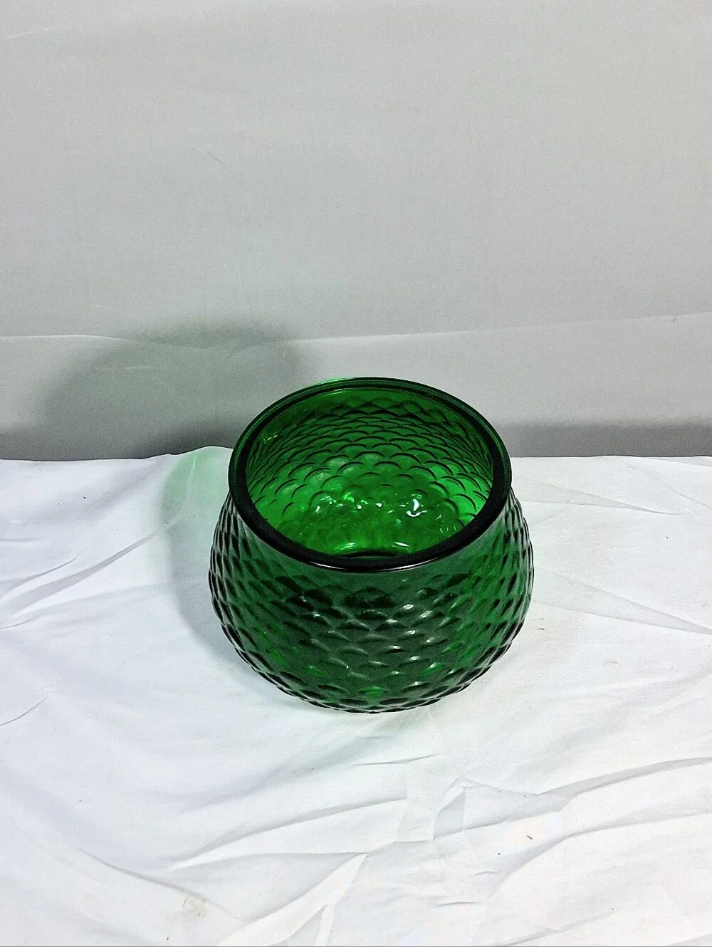 E.O. Brody Vintage 60's & 70''s Emerald Green Fish Scale Pattern Bowl/Planter